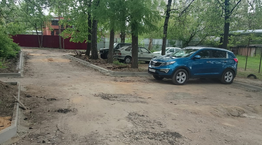 До конца июня в райцентре намечено обустроить 17 дворов.