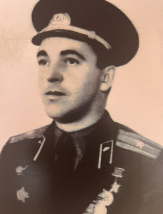 Митрохов Василий Кузьмич.