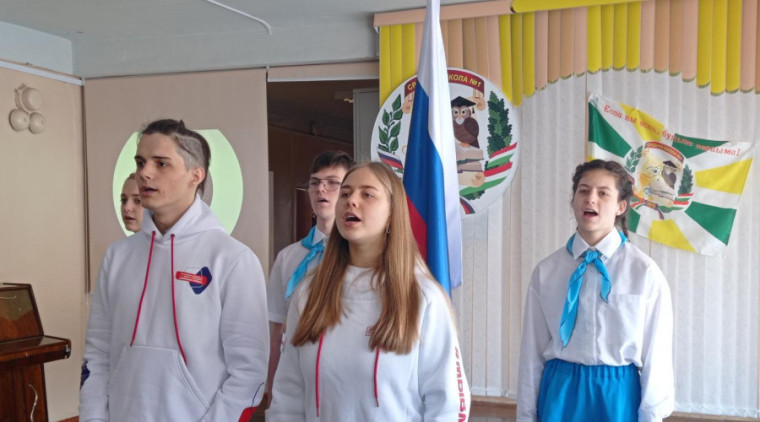 В Людинове открылась первая ячейка Российского движения детей и молодёжи «Движение первых». В Людинове открылась первая ячейка Российского движения детей и молодёжи «Движение первых».